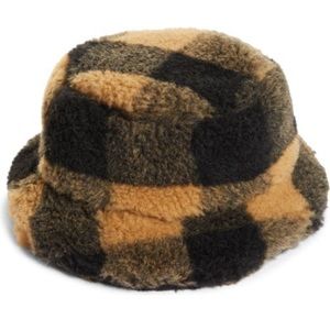 Stand Studio Wera Buffalo Check Faux Fur Bucket Hat